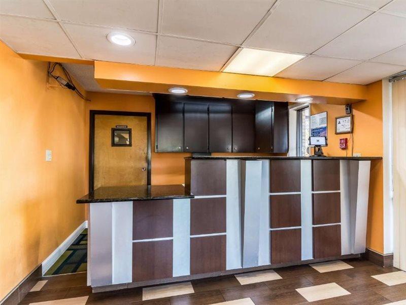 Motel 6-Kenly, Nc מראה חיצוני תמונה