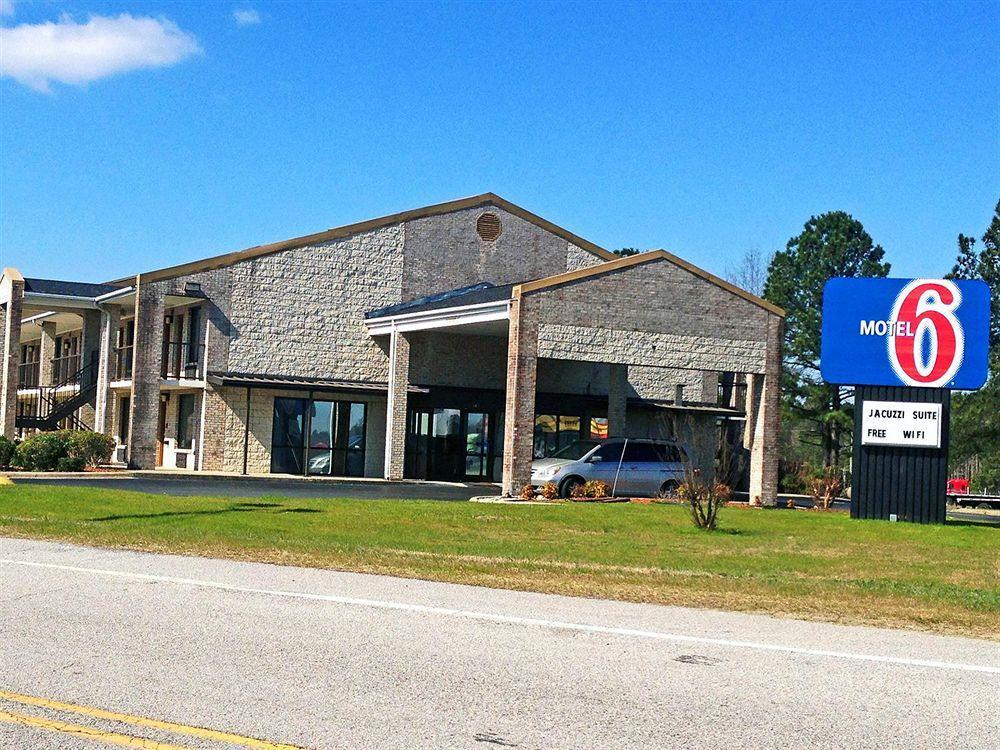 Motel 6-Kenly, Nc מראה חיצוני תמונה