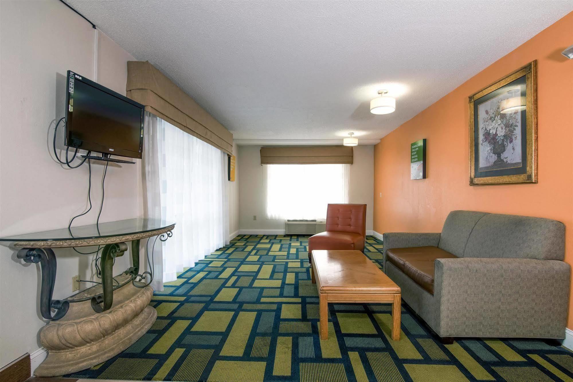 Motel 6-Kenly, Nc מראה חיצוני תמונה